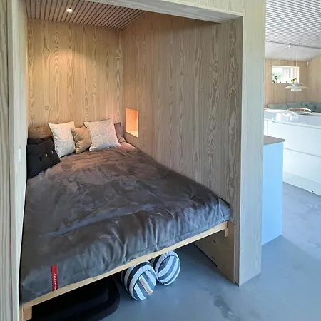 Nyaraló Modern Summer House Close To A Sandy
